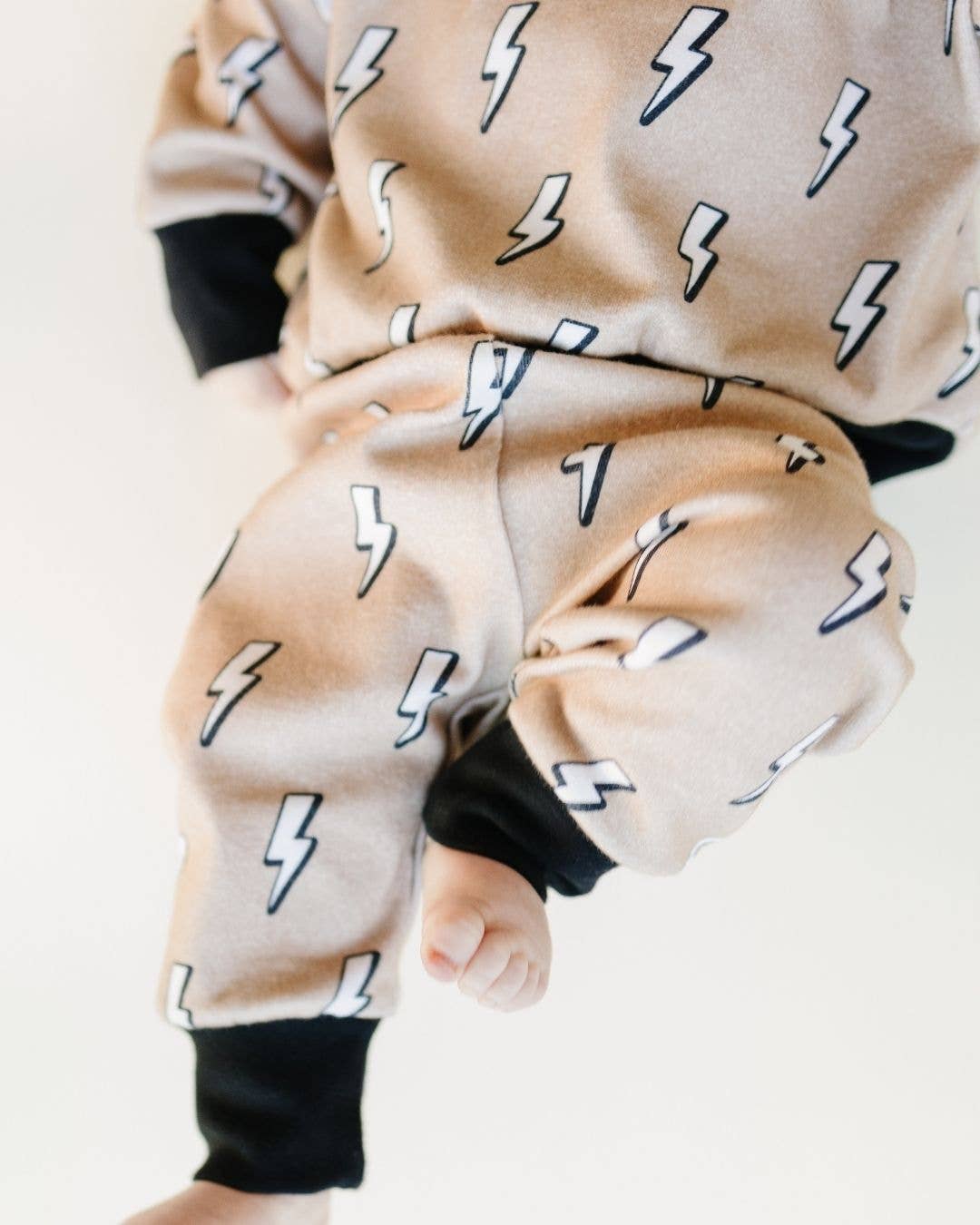 Jogger Set | Lightning Bolt: 3T